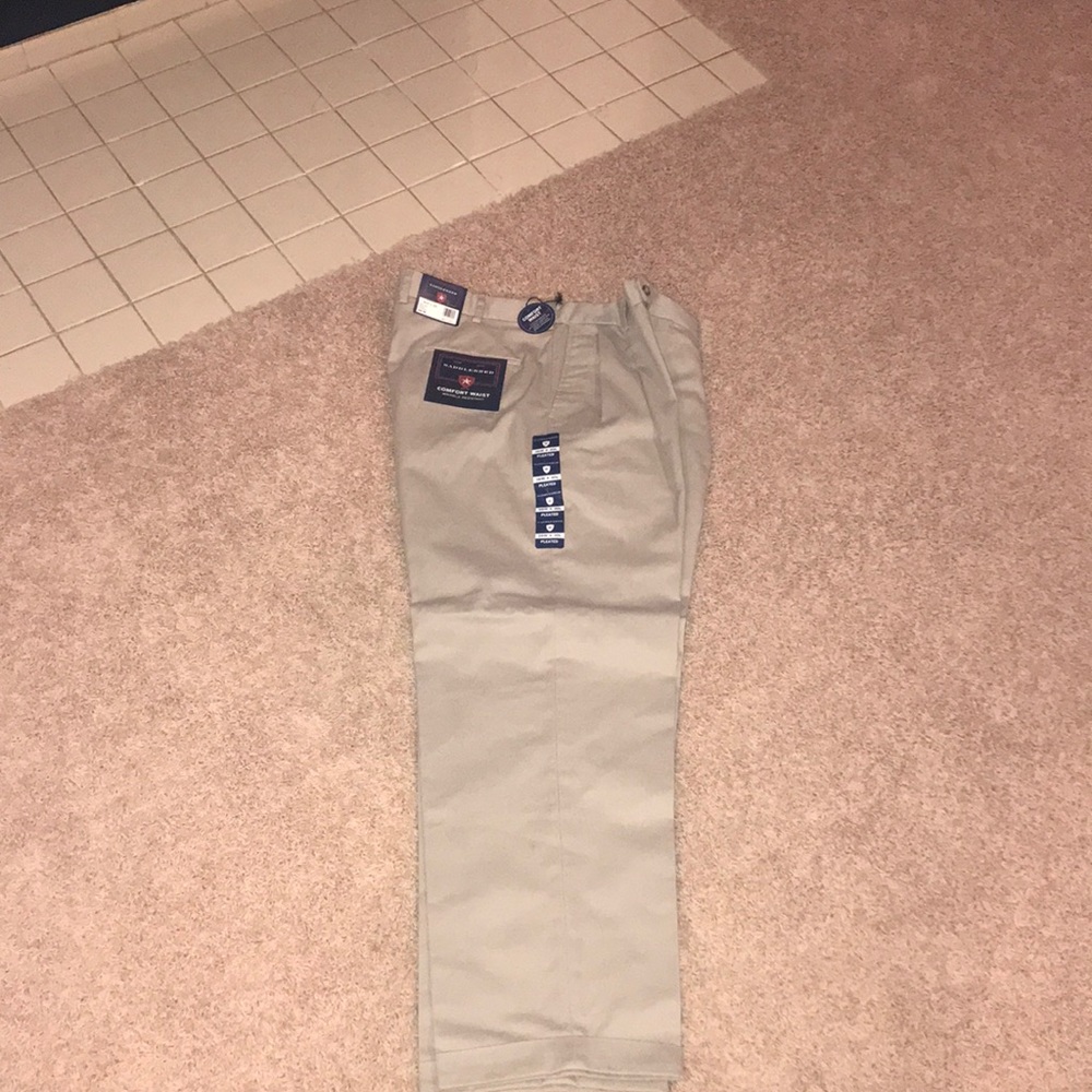 Men’s Saddlebred Khaki Pleated